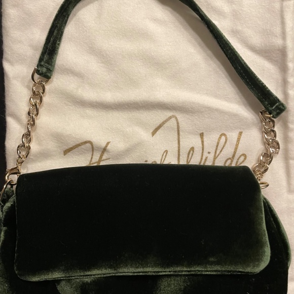 Forest Green Velvet Clutch - Picture 4 of 5